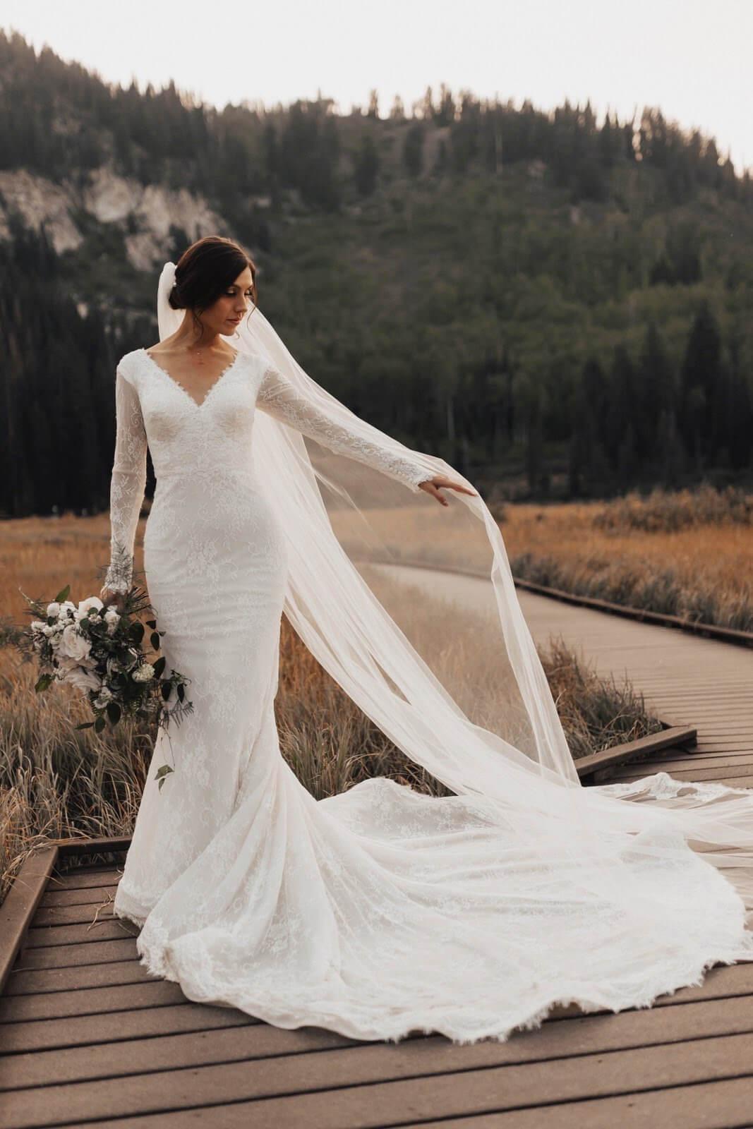 modest wedding dresses