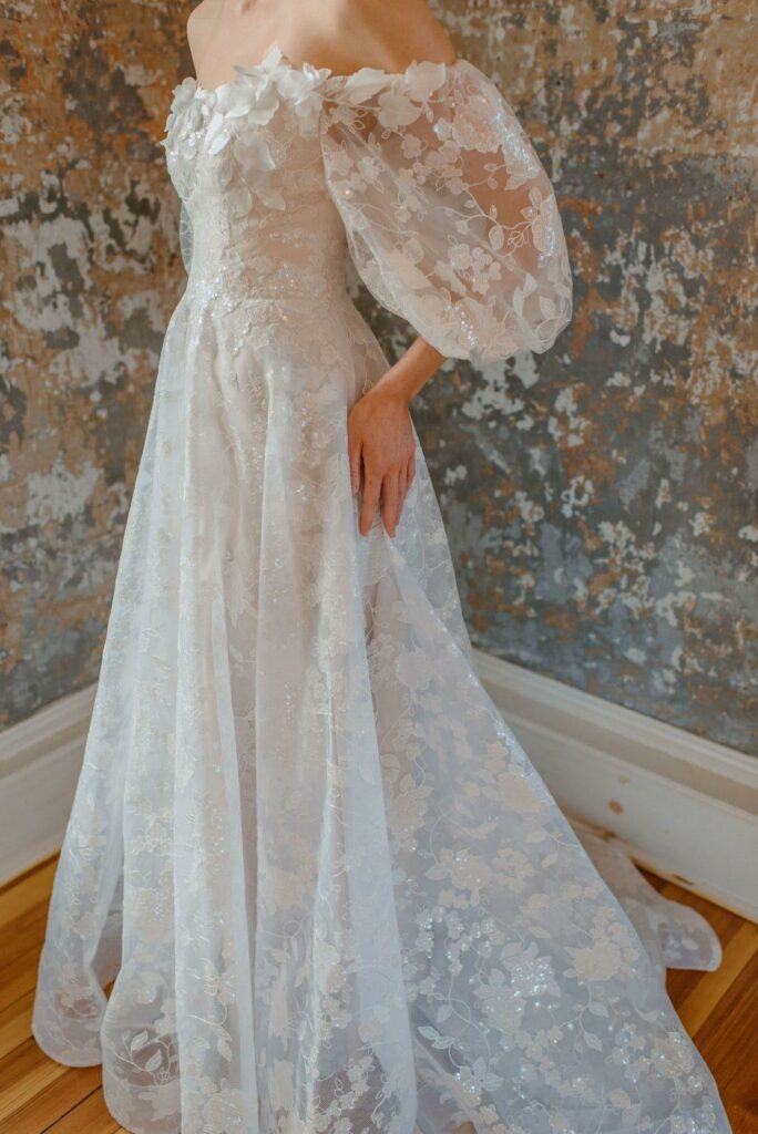 Barbara Kavchok Dilara wedding dress